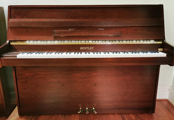 Bentley 110 Pre-Owned Upright Piano